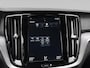 Volvo V60 Cross Country 2.0 T5 AWD / Digitaal dashboard / Navigatie / Camera /  App connect /  Lichtmetaal 18 inch / **