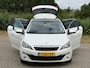 Peugeot 308 SW 1.2 e-THP Blue Lease Executive - Blanc Nacre - Panorama/Boekjes - Fris