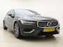 Volvo V60 T8 390pk AWD Inscription / Panorama dak / Apple carplay / Trekhaak / Elektrische achterklep / Lederen bekleding /