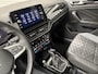Volkswagen T-Roc 1.5 TSI R-LINE/BLACK STYLE/PANO/IQ DRIVE/19 INCH/ENZ