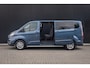 Ford Transit Custom 300 2.0 TDCI L2H1 Limited DC | Achteruitrijcamera | Airco | Lichtmetalen velgen 16" | Dubbele schuifdeur | 100% Dealer O.h. | Trekhaak | MARGE | Leder