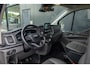 Ford Transit Custom 300 2.0 TDCI L2H1 Limited DC | Achteruitrijcamera | Airco | Lichtmetalen velgen 16" | Dubbele schuifdeur | 100% Dealer O.h. | Trekhaak | MARGE | Leder