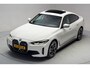 BMW i4 eDrive40 84 kWh [ Schuifdak Sportstoelen Stoelverwarming ]