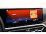 BMW i4 eDrive40 84 kWh [ Schuifdak Sportstoelen Stoelverwarming ]
