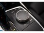 BMW i4 eDrive40 84 kWh [ Schuifdak Sportstoelen Stoelverwarming ]