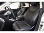 BMW i4 eDrive40 84 kWh [ Schuifdak Sportstoelen Stoelverwarming ]