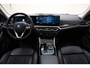 BMW i4 eDrive40 84 kWh [ Schuifdak Sportstoelen Stoelverwarming ]