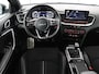 Kia Ceed 1.5 T-GDi GT-Line | Panoramadak | Trekhaak | Stuur/stoel verwarming | Camera | Park assist | Adaptive cruise | Carplay | Dodehoek detectie | Virtual |