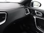 Kia Ceed 1.5 T-GDi GT-Line | Panoramadak | Trekhaak | Stuur/stoel verwarming | Camera | Park assist | Adaptive cruise | Carplay | Dodehoek detectie | Virtual |