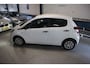 Peugeot 108 1.0 e-VTi Access / NAP / APK 6 2027 / 5 DEURS / NIEUW MODEL ! ! !