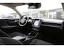 Volvo XC40 2.0 T4 190PK Automaat 4 Cilinder*NL-Auto*Perfect Onderh.*Elek. Trekhaak/Navi/LED/Rijstrooksensor/Botswaarschuwing/Verkeerstekenherk./Cruise-Control/17 inch LM*
