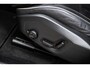 Volvo XC60 2.0 T6 Plug-in Hybrid AWD Plus Dark | PHEV Long Range | Harman Kardon Audio | Achteruitrijcamera | Parkeersensoren | Panoramadak | Lichtmetalen Velgen 20 inch | Sportstoelen | Stoelverwarming voor en achter | Keyless Entry | Elektrische Achterklep | Elektrisch Verstelbare Voorstoelen | Navigatie