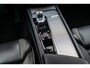 Volvo XC60 2.0 T6 Plug-in Hybrid AWD Plus Dark | PHEV Long Range | Harman Kardon Audio | Achteruitrijcamera | Parkeersensoren | Panoramadak | Lichtmetalen Velgen 20 inch | Sportstoelen | Stoelverwarming voor en achter | Keyless Entry | Elektrische Achterklep | Elektrisch Verstelbare Voorstoelen | Navigatie