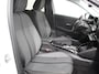 Peugeot e-208 EV Allure 50 kWh Warmtepomp Navigatie Apple Carplay Android Auto Parkeerhulp Cruise Control Full Led Climate Control Lichtmetalen velgen