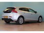 Volvo V40 1.5 T3 Momentum Automaat | NAVI | CLIMA | PDC ACHTER | STOELVERW | CRUISE |