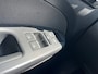 Volkswagen Touran 1.4 TSI ComfortLine 7p. Clima Cruise PDC Navi