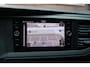 Volkswagen Transporter 2.0 TDI L2H1 Comfort / Navi / App connect / Cruise / Trekhaak