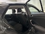 Volkswagen T-Roc 1.5 TSI 150pk DSG Style Business Navigatie Stoelverwarming Parkeersensoren