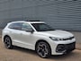 Volkswagen Tiguan 1.5 eTSI R-Line Business Full/ Pano/Trekhaak/Keyless/Grote scherm/Full