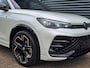 Volkswagen Tiguan 1.5 eTSI R-Line Business Full/ Pano/Trekhaak/Keyless/Grote scherm/Full
