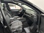 CUPRA Formentor 1.5 - 204PK TSI e-Hybrid Business Automaat | NIEUWE AUTO | Elektrisch Wegklapbare Trekhaak | Schuif/Kantel Dak | Digital Cockpit | Camera | Parkeersensoren | Stoelverwarming | Stuurwielverwarming | Apple CarPlay/Android Auto |