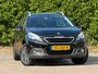 Peugeot 2008 1.2 PureTech Active Pack - Noir Perla Nera - Nav/Panorama - Keurig