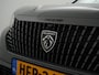 Peugeot 2008 1.2T GT 130PK EAT8 | Trekhaak | Alcantara | Camera