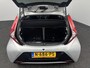 Toyota Aygo 1.0 VVT-i x-joy | 1e Eigenaar | Carplay/Android Auto | 15"velgen | Camera |