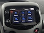 Toyota Aygo 1.0 VVT-i x-joy | 1e Eigenaar | Carplay/Android Auto | 15"velgen | Camera |
