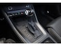 Audi Q3 45 TFSI e S edition MF Sportstuur afgevlakt, panoramadak, verwarmbare voorstoelen, comfortsleutel, autmatisch dimmende binnenspiegel, Optiek pakket zwart, 20" LM velgen, hout klavierlak zwart, spiegels automatisch dimmend, Audi virtueel cockpit Plus, Bang & Olufsen, 360 graden cameras, Bekleding twinleder S-Line, Adaptive cruise control, Matrix LED koplampen, Privacy Glas, Ambiente verlichting Plus