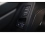 Audi Q3 45 TFSI e S edition MF Sportstuur afgevlakt, panoramadak, verwarmbare voorstoelen, comfortsleutel, autmatisch dimmende binnenspiegel, Optiek pakket zwart, 20" LM velgen, hout klavierlak zwart, spiegels automatisch dimmend, Audi virtueel cockpit Plus, Bang & Olufsen, 360 graden cameras, Bekleding twinleder S-Line, Adaptive cruise control, Matrix LED koplampen, Privacy Glas, Ambiente verlichting Plus