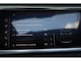 Audi Q3 45 TFSI e S edition MF Sportstuur afgevlakt, panoramadak, verwarmbare voorstoelen, comfortsleutel, autmatisch dimmende binnenspiegel, Optiek pakket zwart, 20" LM velgen, hout klavierlak zwart, spiegels automatisch dimmend, Audi virtueel cockpit Plus, Bang & Olufsen, 360 graden cameras, Bekleding twinleder S-Line, Adaptive cruise control, Matrix LED koplampen, Privacy Glas, Ambiente verlichting Plus