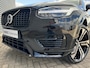 Volvo XC90 2.0 T8 RECHARGE AWD DARK PLUS PANO HAAK BOWER WILKENS 22 INCH MASSAGE