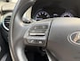 Hyundai Kona 1.0T Essence / Dealer Onderhouden / Trekhaak / 1200KG Trekgewicht / Navigatie / Achteruitrijcamera / Krell Audio / Parkeersensoren Achter / All-Season Banden /