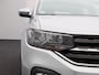 Volkswagen T-Cross 1.0 TSi 115 Pk Automaat Life | Trekhaak | Adaptive Cruise | Airco | Navigatie | CarPlay | 16 Inch | 60.594 Km !!