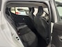 Dacia Sandero 90PK TCe Comfort | 1e eigenaar | Navi | Parkeersensoren | Apple CarPlay/Android Auto | Airco | Cruise Control | Armsteun | Elektrische Ramen & Spiegels | Licht & Regen Sensor |