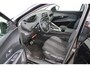 Peugeot 3008 1.2 PureTech Active Avantage | Incl. 12 maanden garantie | Apple carplay/Android auto | Trekhaak afneembaar | Cruise control | Parkeercamera | Navigatie | Climate control | DAB radio |