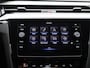 Volkswagen Arteon 1.4 TSI eHybrid R-Line Business+ | Automaat | Virtual cockpit | Half-Leder | Trekhaak | Navigatie | Adap. Cruise control | Stoel/Stuur verwarming | Apple carplay | Climate control | Parkeer sensoren | LMV | LED | Camera | DAB