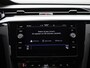 Volkswagen Arteon 1.4 TSI eHybrid R-Line Business+ | Automaat | Virtual cockpit | Half-Leder | Trekhaak | Navigatie | Adap. Cruise control | Stoel/Stuur verwarming | Apple carplay | Climate control | Parkeer sensoren | LMV | LED | Camera | DAB