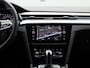 Volkswagen Arteon 1.4 TSI eHybrid R-Line Business+ | Automaat | Virtual cockpit | Half-Leder | Trekhaak | Navigatie | Adap. Cruise control | Stoel/Stuur verwarming | Apple carplay | Climate control | Parkeer sensoren | LMV | LED | Camera | DAB