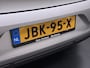 Renault Clio 1.6 E-Tech Hybrid Keyless Apple/Android Lane-dep. CruiseControl Usb Navi Regensensor Aut.Verlichting Isofix Ecc Pdc Dab Bordherkenning Elek.Ramen/Spiegels 140 Zen