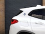 BMW X2 sDrive20i M Sport X Pano | HUD | 20" M | Trekhaak | NL Auto | Leder