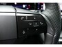 Opel Grandland Electric EV 73KWH 213PK BUSINESS EDITION AUTOMAAT / CAMERA V+A / PANO.DAK / ELEKTR. ACHTERKLEP / KEYLESS / FULL-LED / 19"LMV / NAVI / CLIMA / PDC / BLUETOOTH / ADAPT.CRUISECONTROL / 1E EIGENAAR / SCHITTERENDE STAAT !!