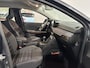 Dacia Sandero Stepway 90PK TCe Comfort Automaat | Camera | Parkeersensoren | Climate Control | Lichtmetalen Velgen | Apple CarPlay/Android Auto | Cruise Control | Licht & Regen Sensor |