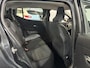 Dacia Sandero Stepway 90PK TCe Comfort Automaat | Camera | Parkeersensoren | Climate Control | Lichtmetalen Velgen | Apple CarPlay/Android Auto | Cruise Control | Licht & Regen Sensor |