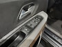Dacia Sandero Stepway 90PK TCe Comfort Automaat | Camera | Parkeersensoren | Climate Control | Lichtmetalen Velgen | Apple CarPlay/Android Auto | Cruise Control | Licht & Regen Sensor |