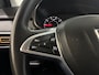 Dacia Sandero Stepway 90PK TCe Comfort Automaat | Camera | Parkeersensoren | Climate Control | Lichtmetalen Velgen | Apple CarPlay/Android Auto | Cruise Control | Licht & Regen Sensor |