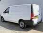 Mercedes-Benz eVito 112 66 kWh 280km WLTP 97% (SOH) Snelladen L2H1 Climate Control Cruise Control Carplay Camera Stoelverwarming