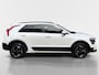 Kia Niro EV DynamicPlusLine 64.8 kWh | Glazen schuif-/kanteldak | Stoel- en stuurverwarming | Elektrisch bedienbare achterklep | Head-up display | Dodehoek assistentie | Achteruitrijcamera | Apple/Android Carplay | LED | Climate control