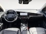 Kia Niro EV DynamicPlusLine 64.8 kWh | Glazen schuif-/kanteldak | Stoel- en stuurverwarming | Elektrisch bedienbare achterklep | Head-up display | Dodehoek assistentie | Achteruitrijcamera | Apple/Android Carplay | LED | Climate control